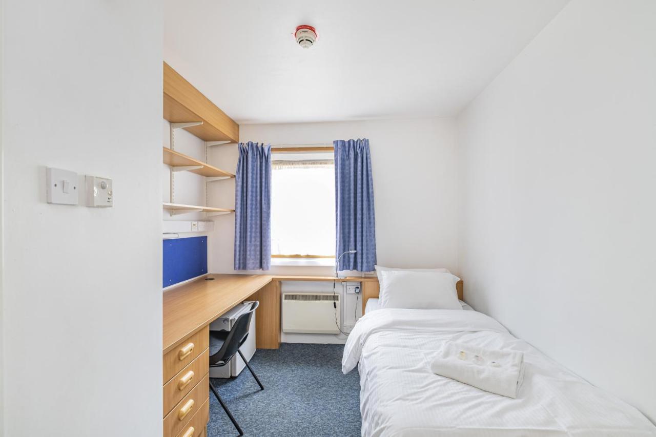 Vibrant Ensuite Rooms, Hatfield - Sk Екстериор снимка