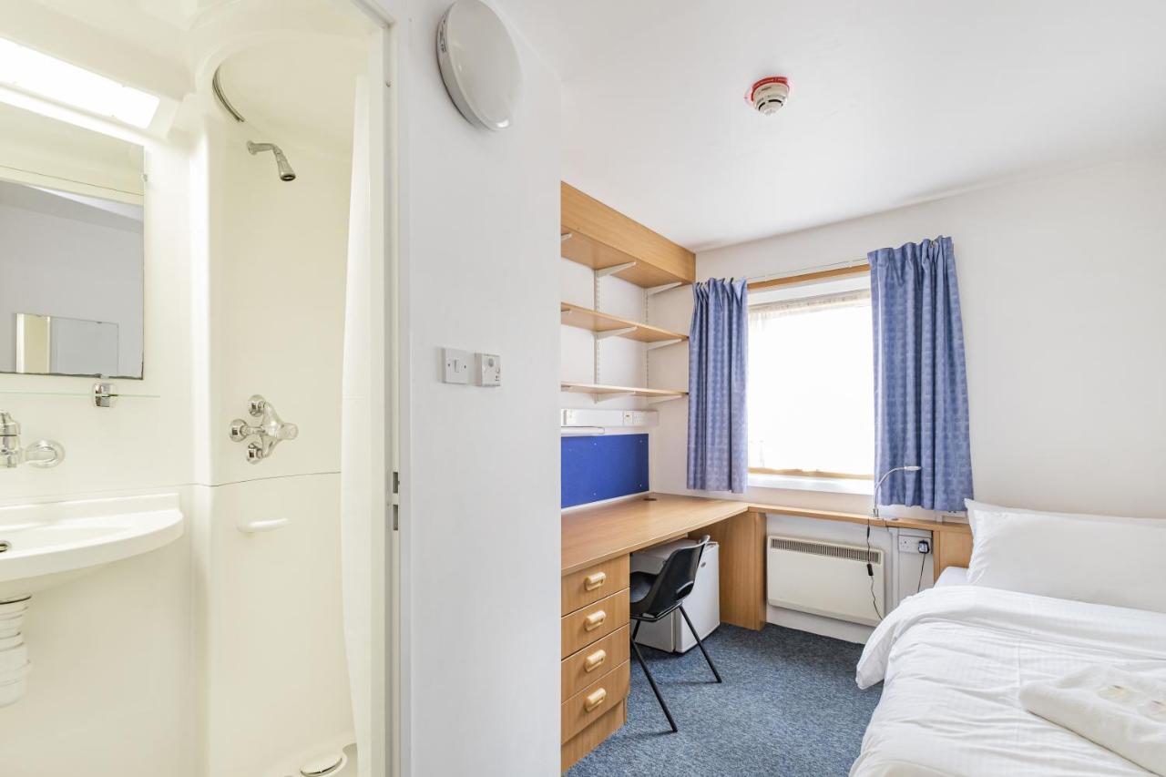 Vibrant Ensuite Rooms, Hatfield - Sk Екстериор снимка