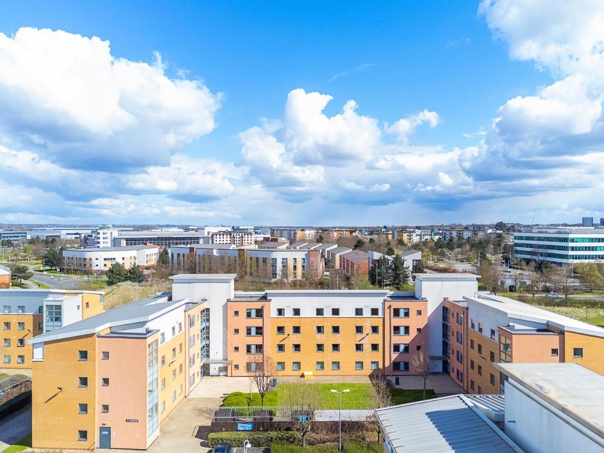Vibrant Ensuite Rooms, Hatfield - Sk Екстериор снимка