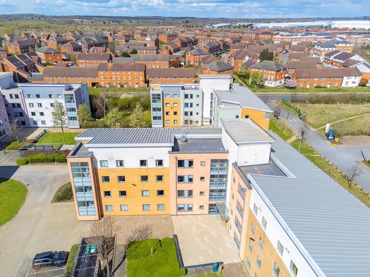Vibrant Ensuite Rooms, Hatfield - Sk Екстериор снимка